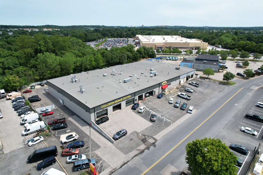 110-114 Holsum Way, Glen Burnie, MD à vendre - Photo de l’immeuble – Image 2 sur 7