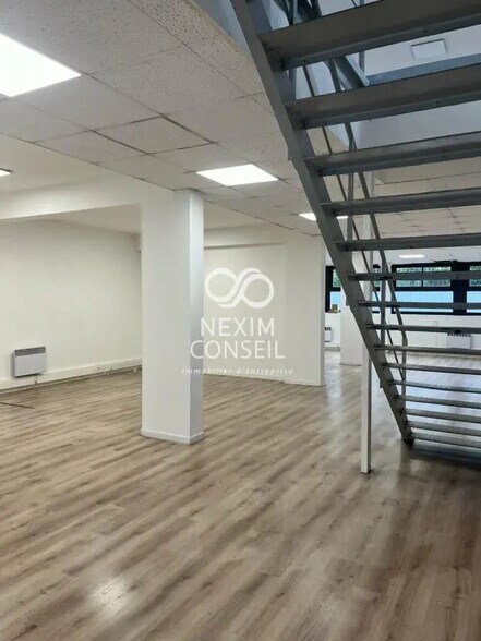 9 Rue Louvain, Courbevoie à louer - Photo de l’immeuble – Image 3 sur 8