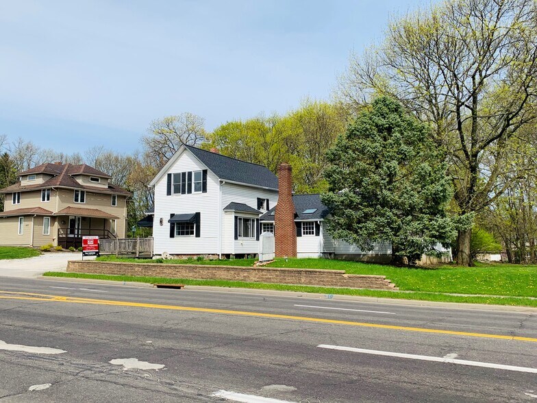 3527 Darrow Rd, Stow, OH à vendre - Photo de l’immeuble – Image 3 sur 22