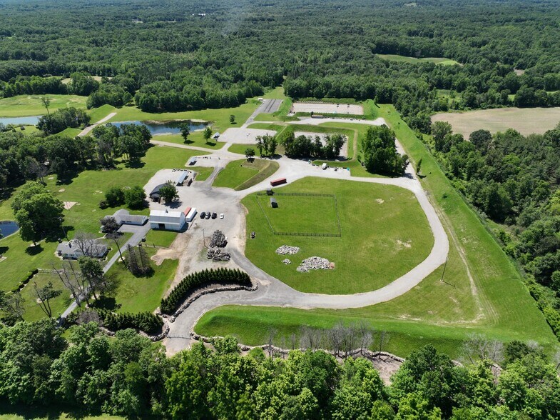 3371 Noble Rd- 78 Acres, Oxford, MI à vendre - Photo de l’immeuble – Image 2 sur 6