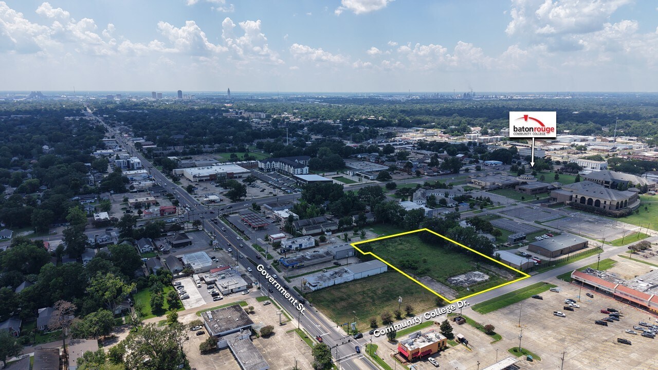460 Community College dr, Baton Rouge, LA à vendre Photo principale– Image 1 sur 10