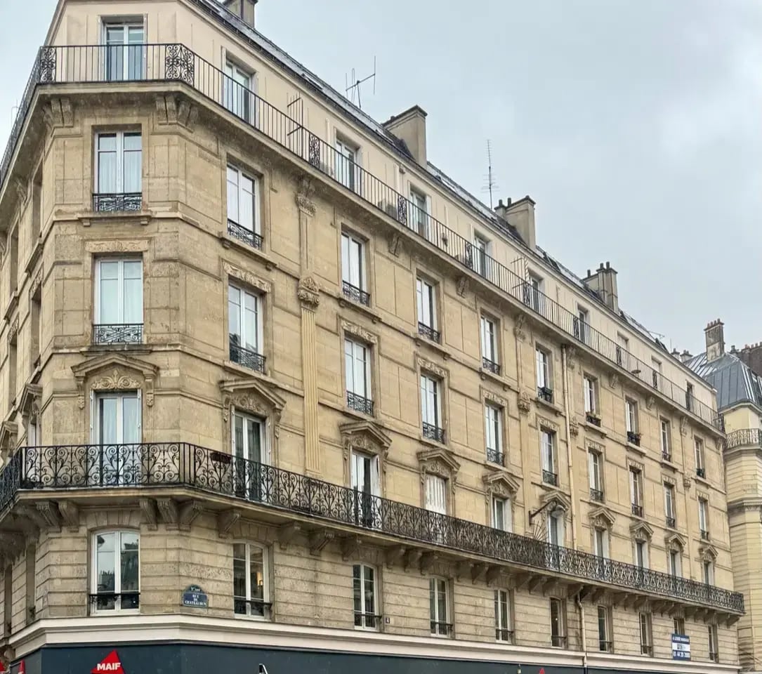 4 Rue De Châteaudun, Paris à louer Photo de l’immeuble– Image 1 sur 8