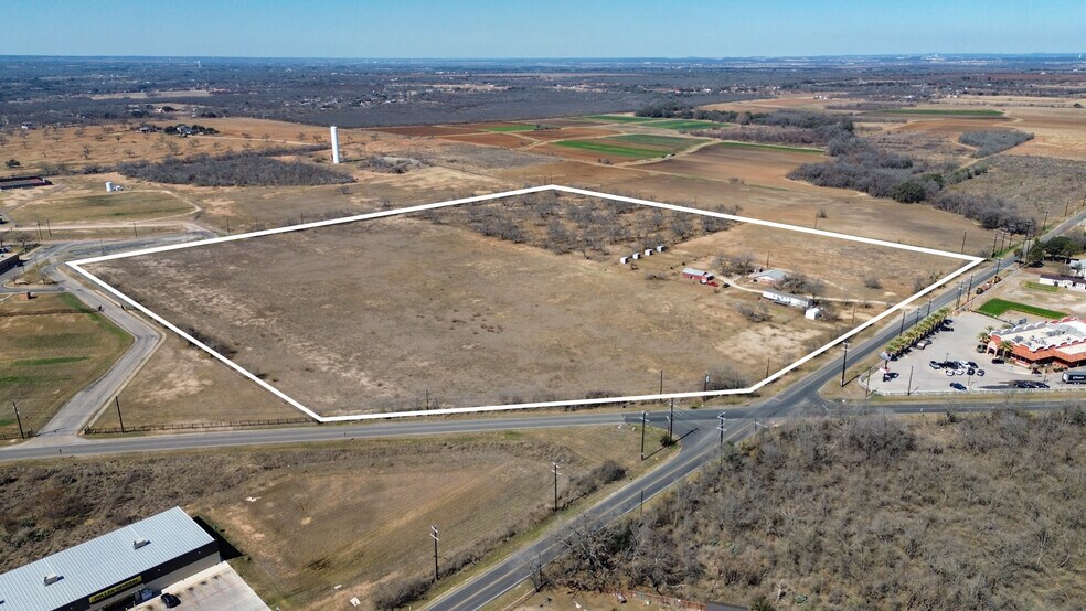 14515 Shepherd Rd, Atascosa, TX à vendre - Photo de l’immeuble – Image 1 sur 32