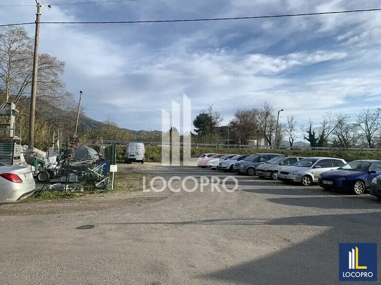 Industriel/Logistique dans Saint-Blaise à louer - Photo de l’immeuble – Image 3 sur 17