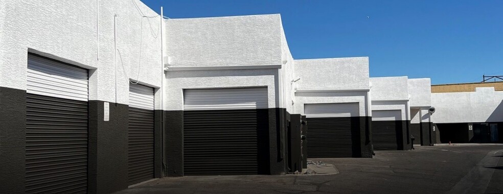 2209 W 1st St, Tempe, AZ à louer - Photo de l’immeuble – Image 1 sur 5