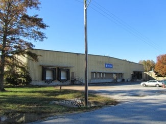 Plus de détails pour 641 Unitech Dr, Jackson, TN - Industriel/Logistique à vendre