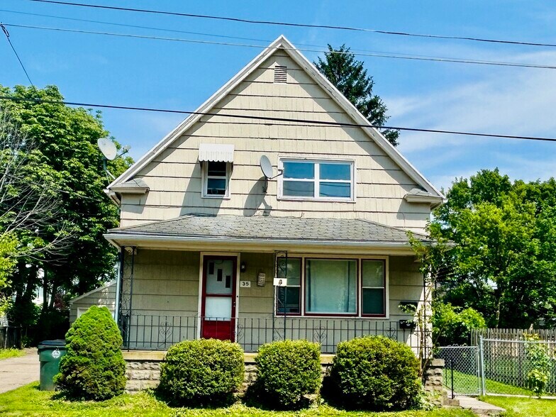 35 Crane St, Depew, NY à vendre - Photo principale – Image 1 sur 1