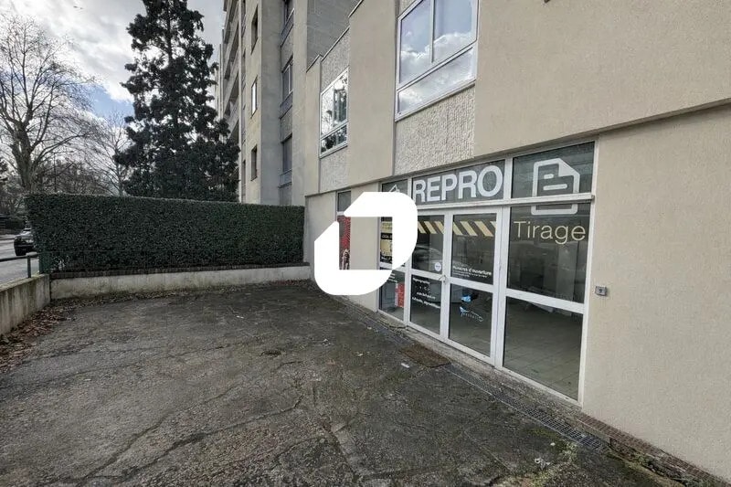 Bureau dans Fontenay-aux-Roses à louer Photo de l’immeuble– Image 1 sur 6