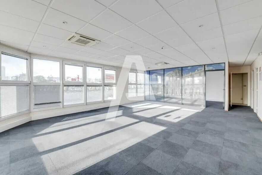 Local d’activités dans Ivry-sur-Seine à louer - Photo intérieure – Image 2 sur 5