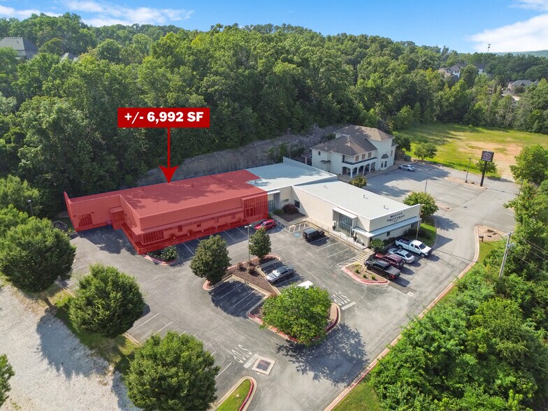 2601 N Walton Blvd, Bentonville, AR à louer - Photo de l’immeuble – Image 2 sur 15
