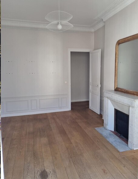 39 Avenue Victor Hugo, Paris à louer - Photo de l’immeuble – Image 3 sur 22