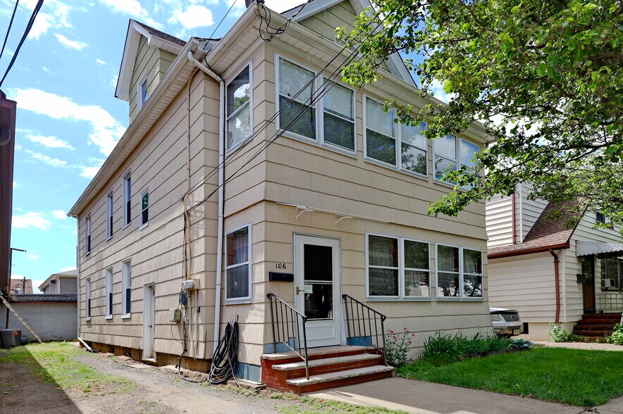 106-110 106-110 Hayward pl, Wallington, NJ à vendre - Photo de l’immeuble – Image 3 sur 7