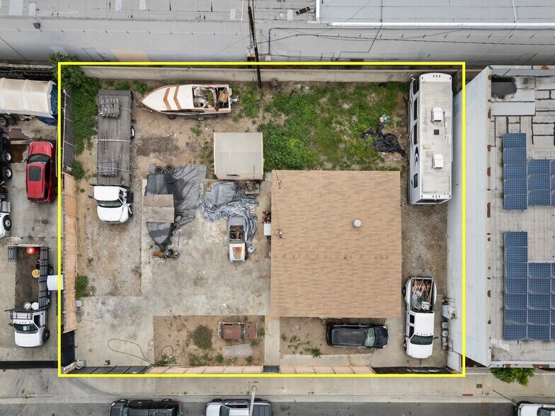 2052 Mountain View Rd, South El Monte, CA à vendre - Photo de l’immeuble – Image 2 sur 6