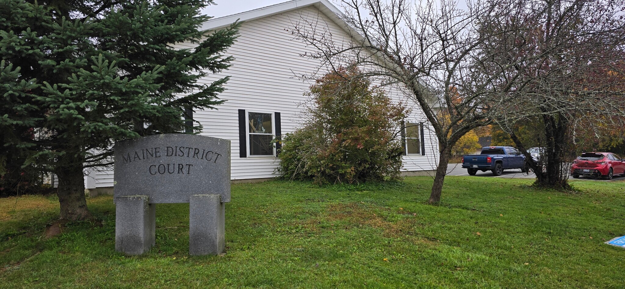 12 Water St, Newport, ME à vendre Photo principale– Image 1 sur 8