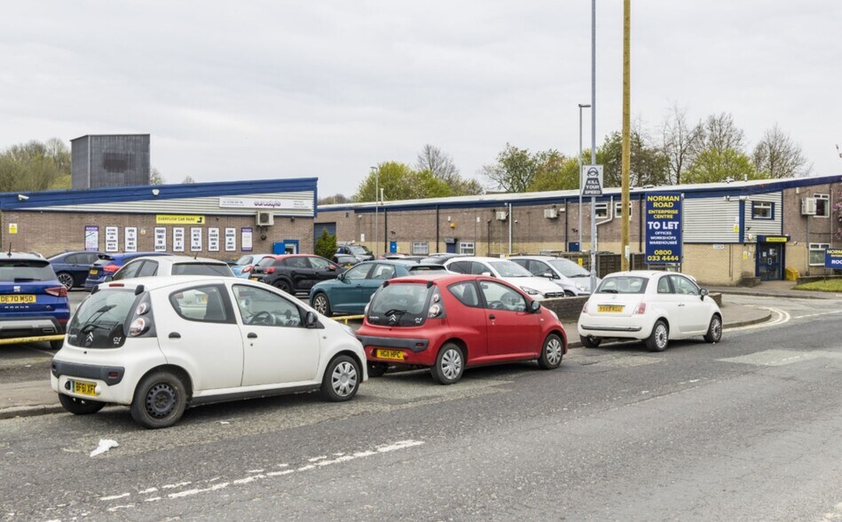 Dane St, Rochdale à louer - Photo de l’immeuble – Image 2 sur 7