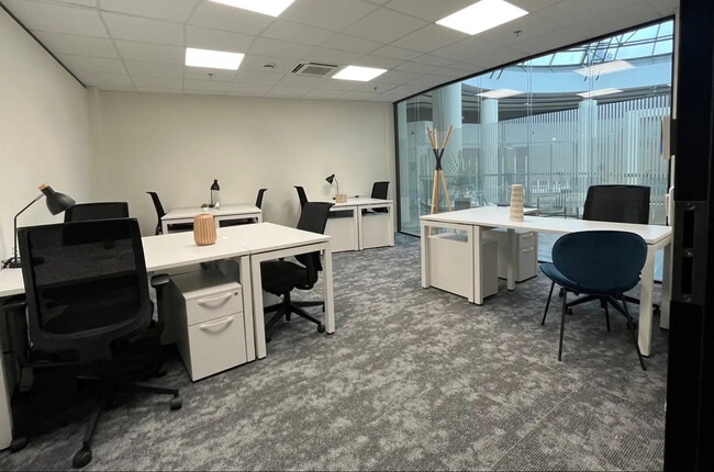 Plus de détails pour Coworking à louer