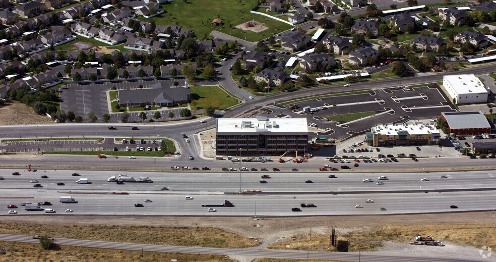 4101 N Thanksgiving Way, Lehi, UT à louer - Aérien – Image 3 sur 17