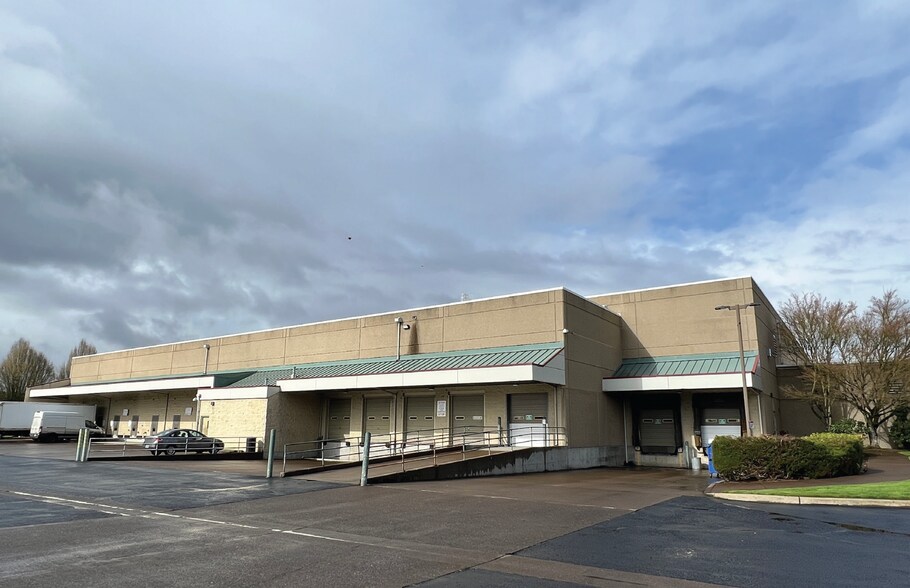 3500 Chad Dr, Eugene, OR à louer - Photo de l’immeuble – Image 3 sur 8