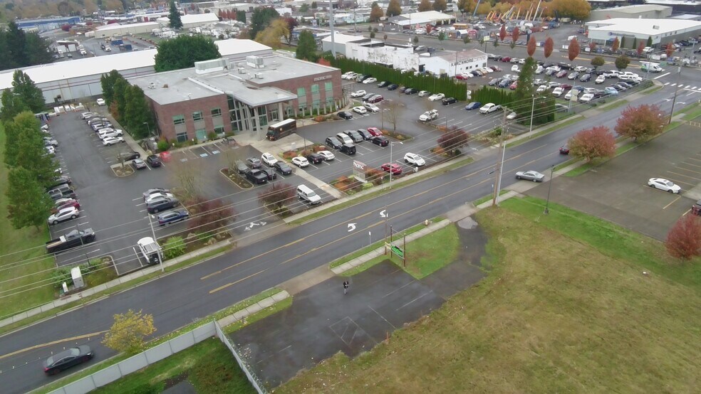624 9th Ave, Longview, WA à louer - Photo de l’immeuble – Image 2 sur 35