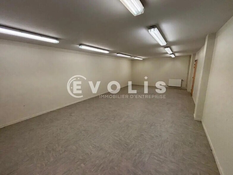 Bureau dans Amiens à louer - Photo intérieure – Image 3 sur 4