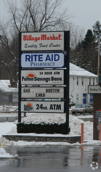 409 Fulton St, Hannibal, NY à louer - Photo de l’immeuble – Image 2 sur 3