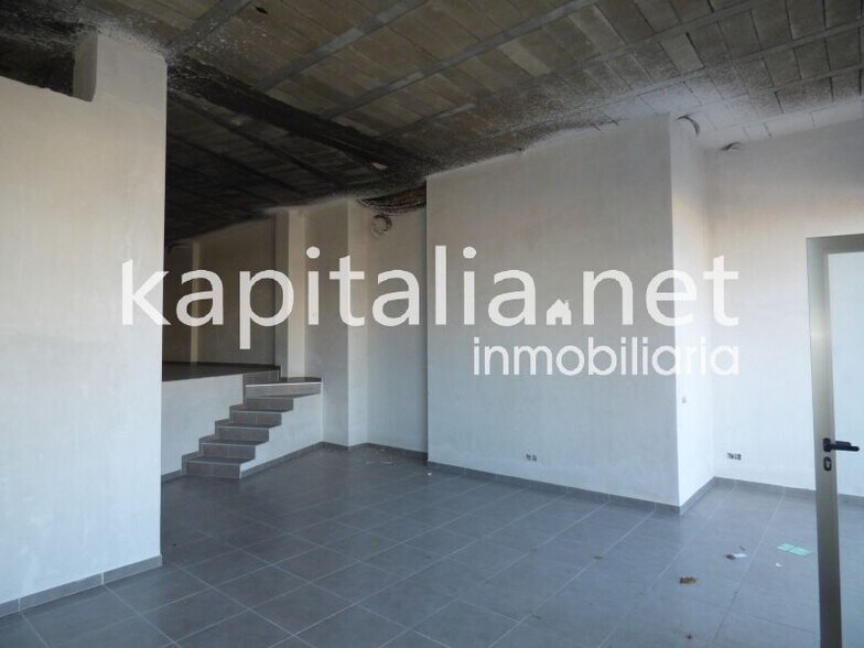 Local commercial dans Ontinyent, Valencia à vendre - Photo de l’immeuble – Image 3 sur 4