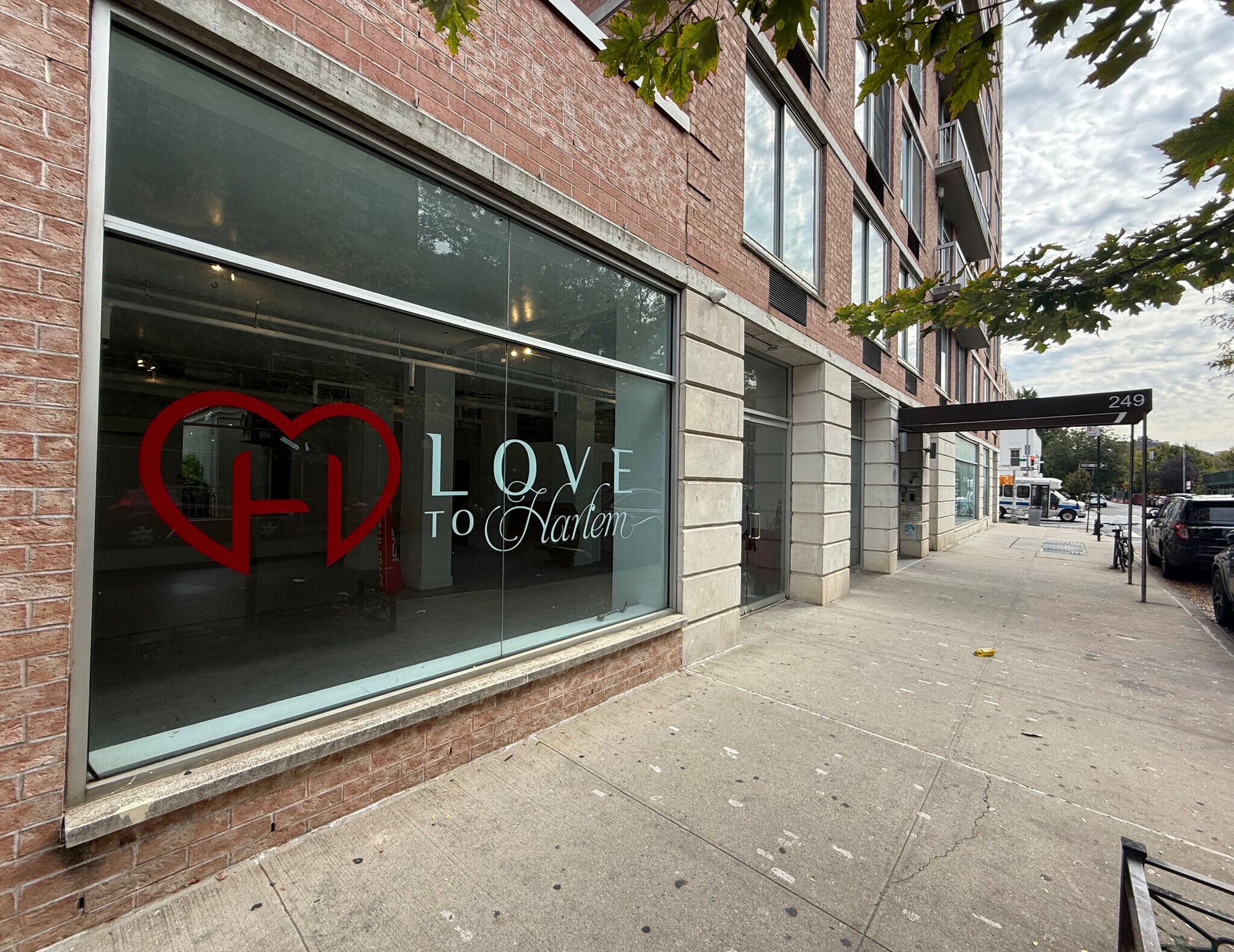 2301 2nd Ave, New York, NY à louer Photo de l’immeuble– Image 1 sur 10