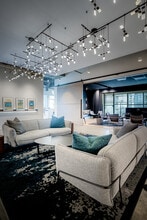 1201 Demonbreun St, Nashville, TN à louer Photo intérieure– Image 2 sur 14