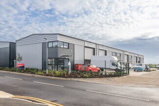 Plus de détails pour 1-9 Ravens Court, Harrier Way, Yaxley - Industriel/Logistique à louer