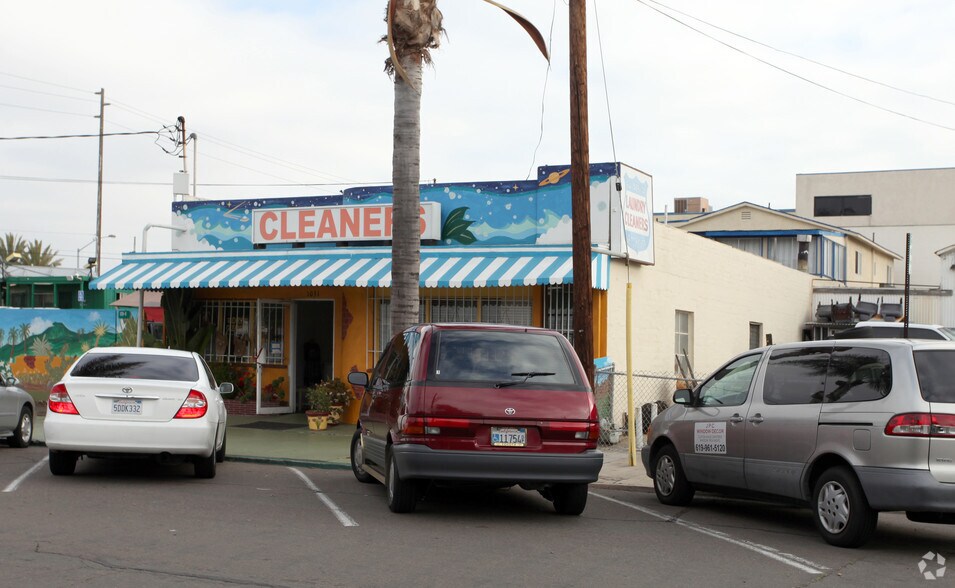 1031 Roosevelt Ave, National City, CA à vendre - Photo principale – Image 1 sur 6