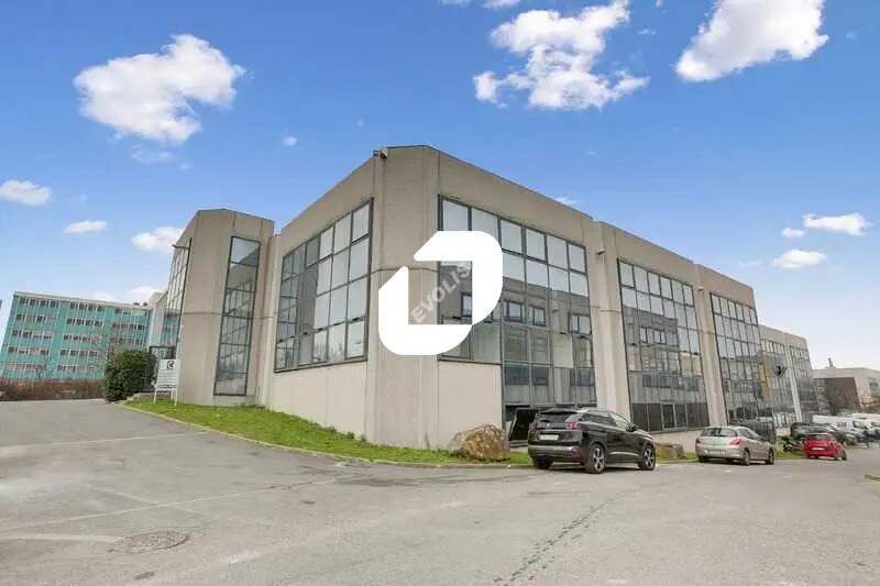 Bureau dans Vitry-sur-Seine à louer - Photo de l’immeuble – Image 1 sur 9