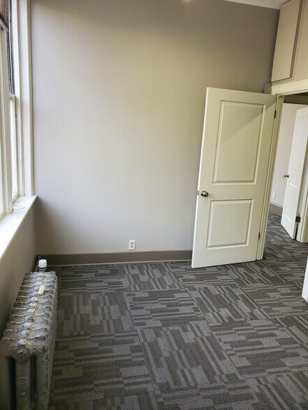 103 Palouse St, Wenatchee, WA à louer - Photo de l’immeuble – Image 3 sur 6