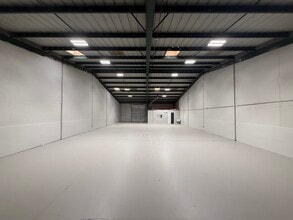 2661-2669 Ludelle St, Fort Worth, TX à louer Photo intérieure– Image 2 sur 5