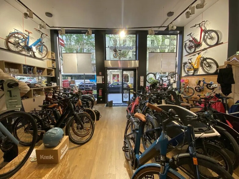 Local commercial dans Lyon à louer - Photo de l’immeuble – Image 1 sur 5