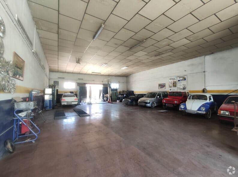 Industriel/Logistique dans La Puebla de Almoradiel, Toledo à vendre - Photo de l’immeuble – Image 3 sur 9