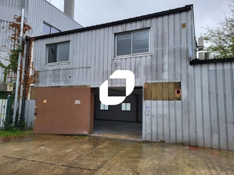 Local d’activités dans Bègles à louer Photo de l’immeuble– Image 1 sur 11