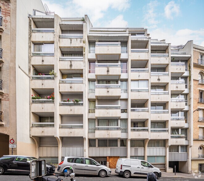 57 Rue Lhomond, Paris à louer - Photo de l’immeuble – Image 3 sur 5