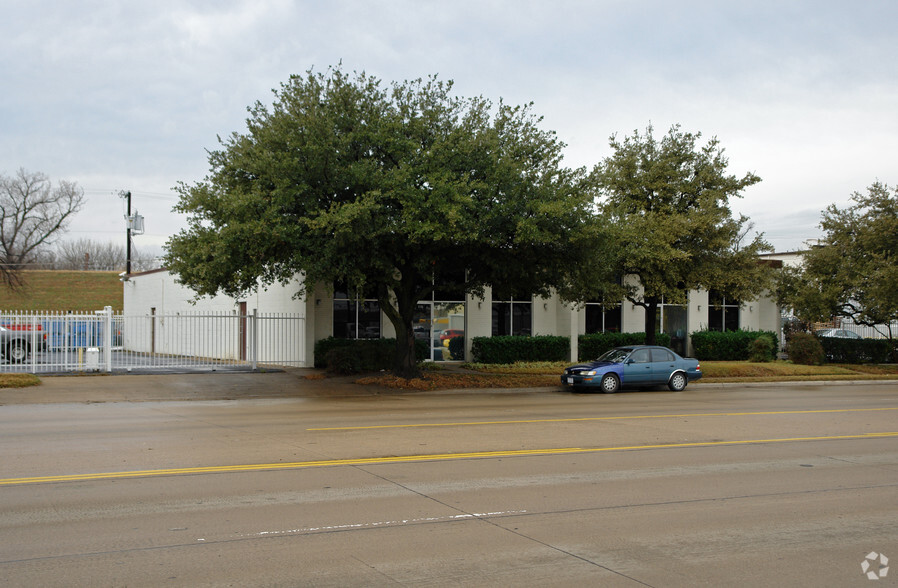 1821-1825 N Beckley Ave, Dallas, TX à louer - Photo de l’immeuble – Image 2 sur 3
