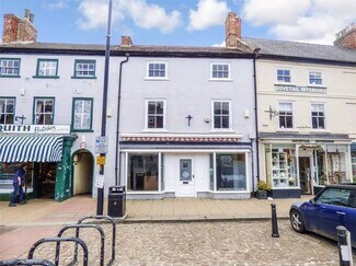 Plus de détails pour 15 Market Pl, Bedale - Local commercial à louer