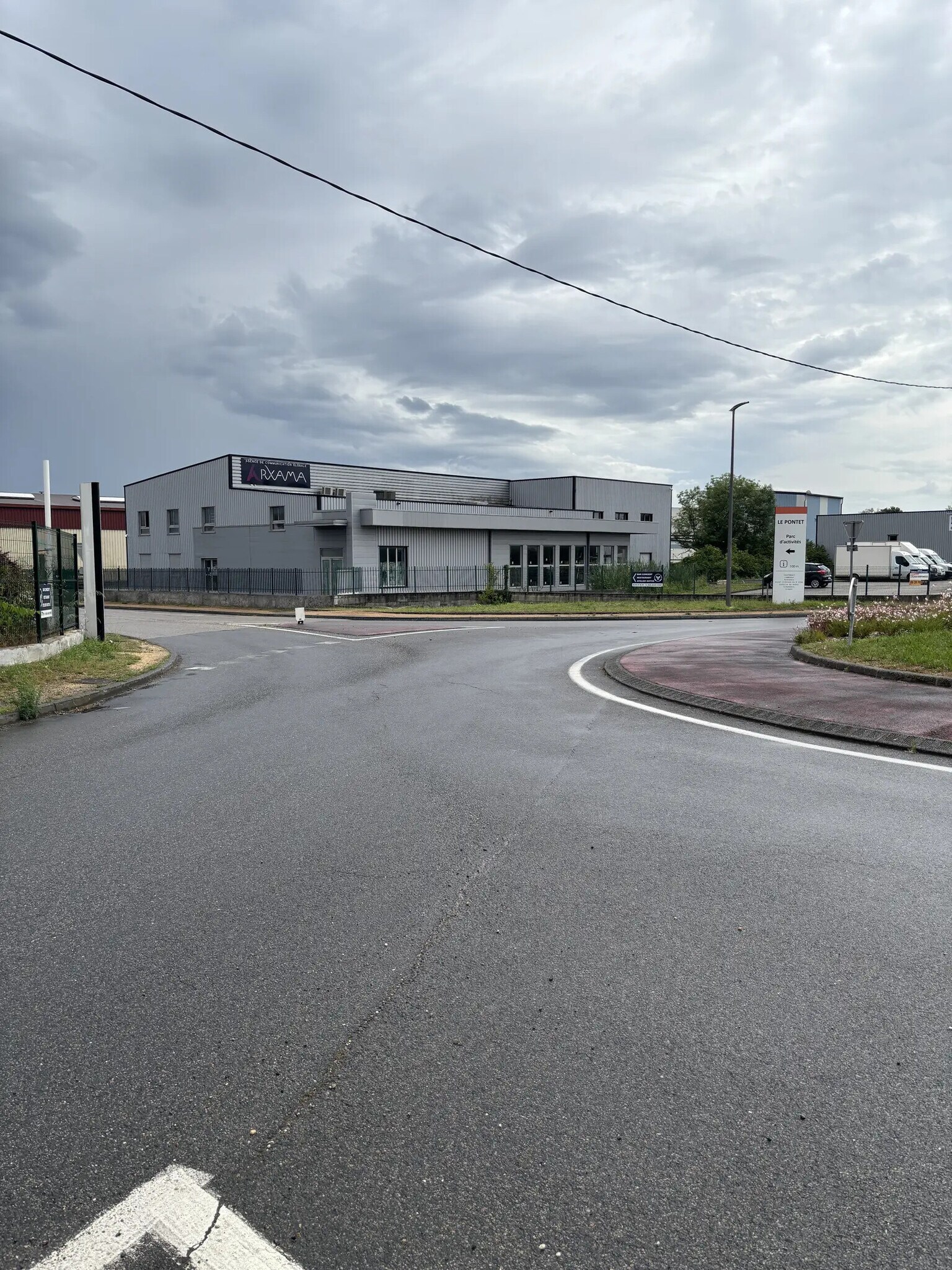  dans Saint-Symphorien-d'Ozon à vendre Photo de l’immeuble– Image 1 sur 1