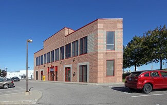 Plus de détails pour 10 Sunray St, Whitby, ON - Bureau à louer