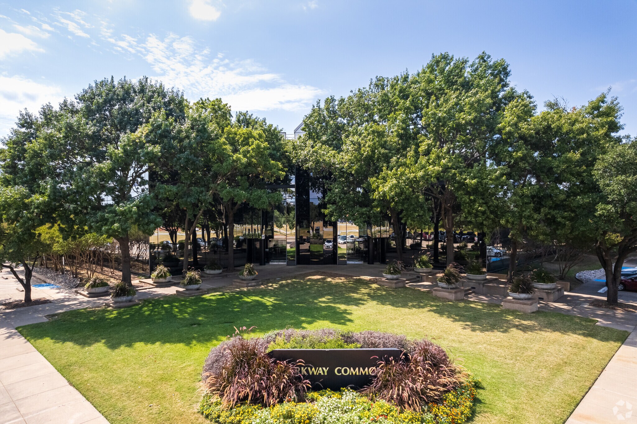 5068 W Plano Pky, Plano, TX à louer Photo de l’immeuble– Image 1 sur 15