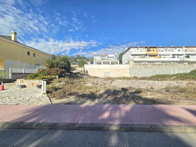 Terrain dans València, Valencia à vendre - Photo principale – Image 2 sur 15