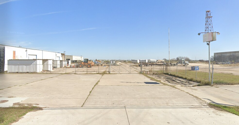 334 Flato Rd, Corpus Christi, TX à vendre - Photo de l’immeuble – Image 2 sur 5
