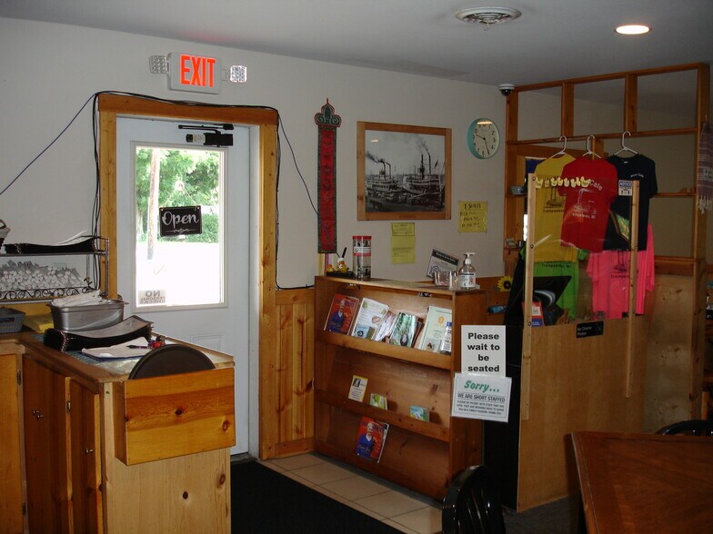 23991 3rd St, Trempealeau, WI à vendre - Photo de l’immeuble – Image 3 sur 25