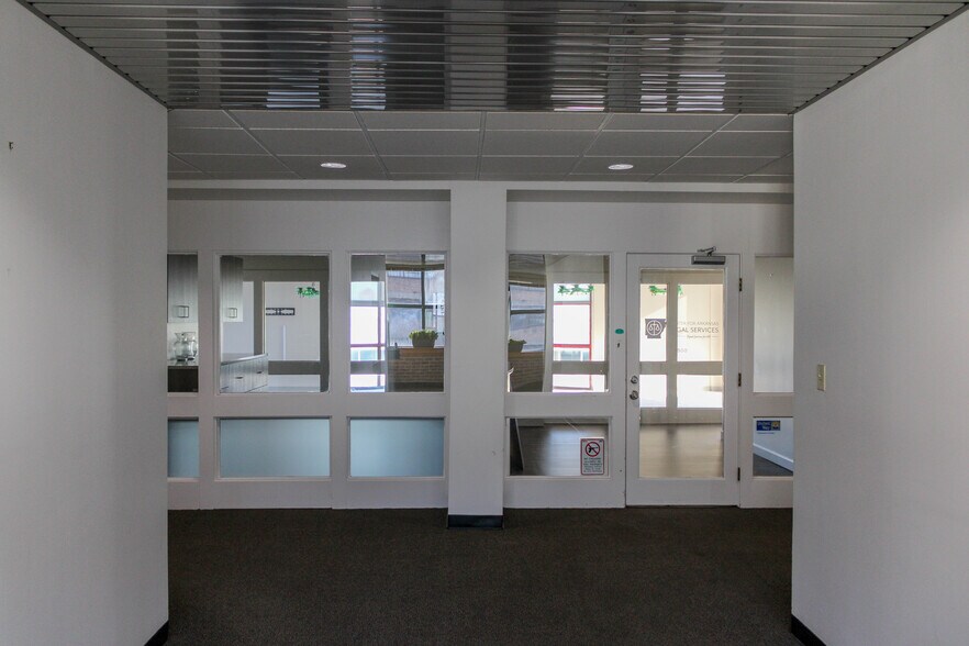 201 E Markham St, Little Rock, AR à louer - Photo de l’immeuble – Image 3 sur 26