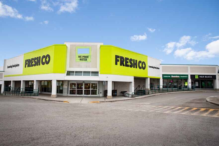 1414 King St E, Clarington, ON à louer - Photo de l’immeuble – Image 3 sur 7