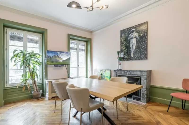 9 Boulevard Des Brotteaux, Lyon à louer - Photo de l’immeuble – Image 2 sur 17