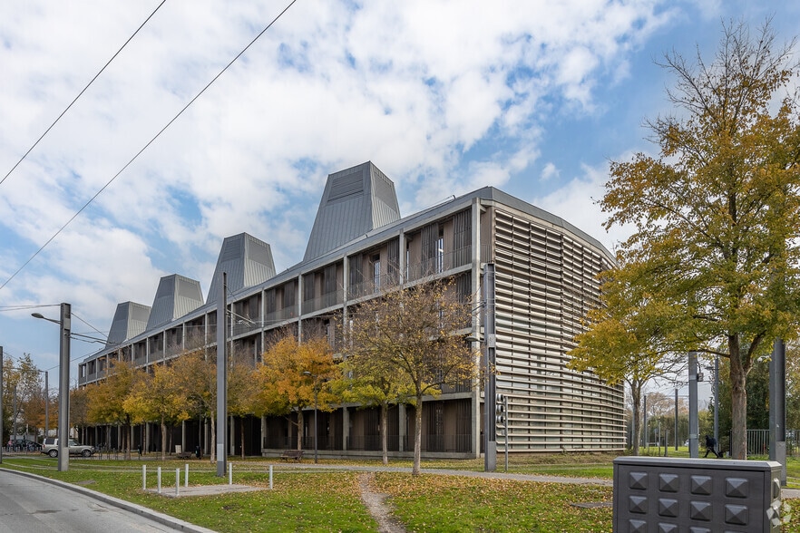 68 Rue Achard, Bordeaux à louer - Photo principale – Image 1 sur 4
