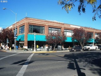 Plus de détails pour 2101 Main St, Baker City, OR - Local commercial à vendre